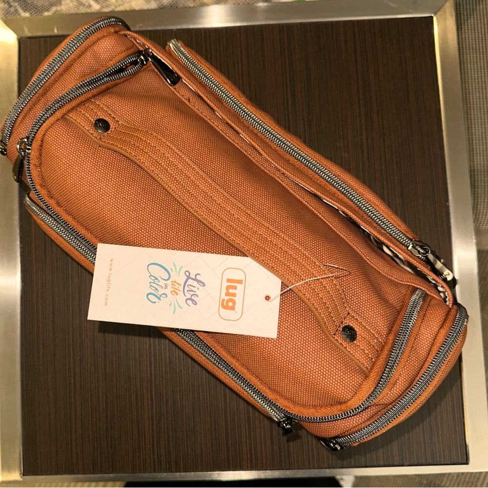 Lug trolley toiletry case NWT